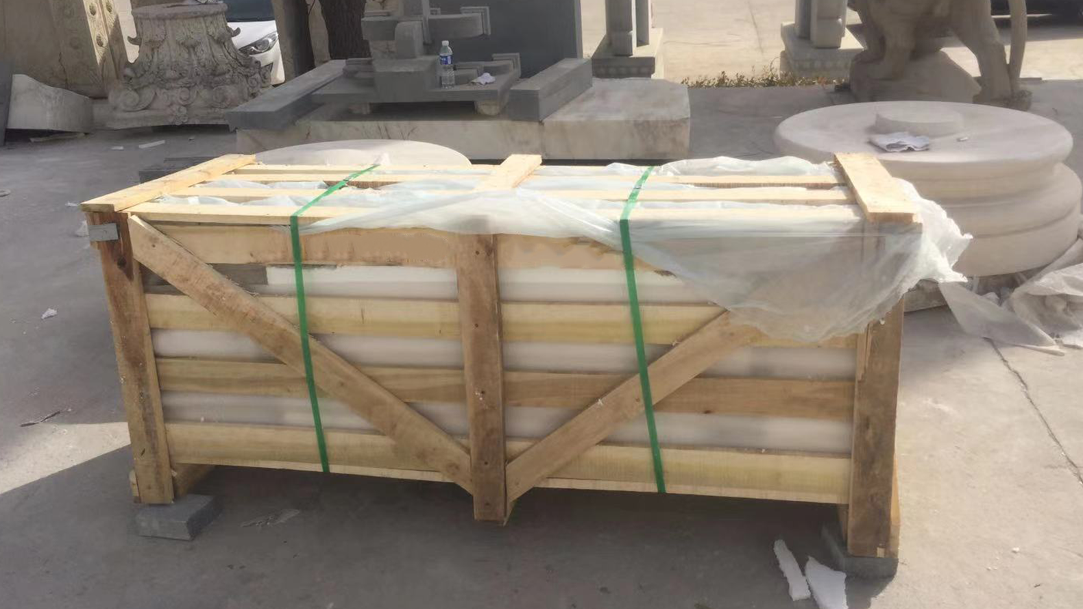 Low Quality Crate Package Made by Other Suppliers in China.